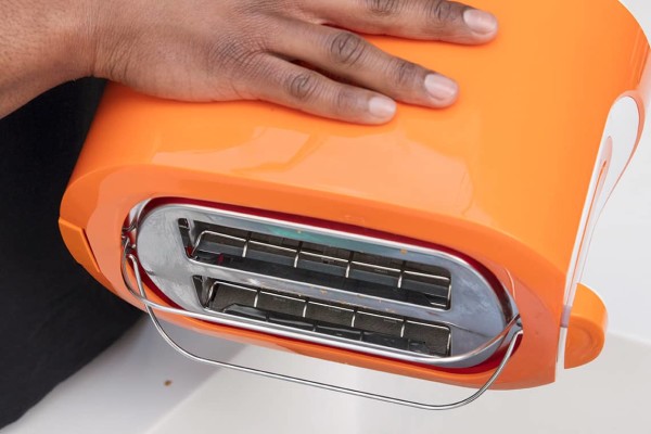 How to Clean a Toaster - 7 Steps with Pictures | Cleanipedia