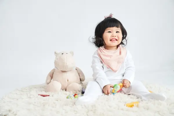 Nên mua áo cho bé rộng hơn 2-3 size