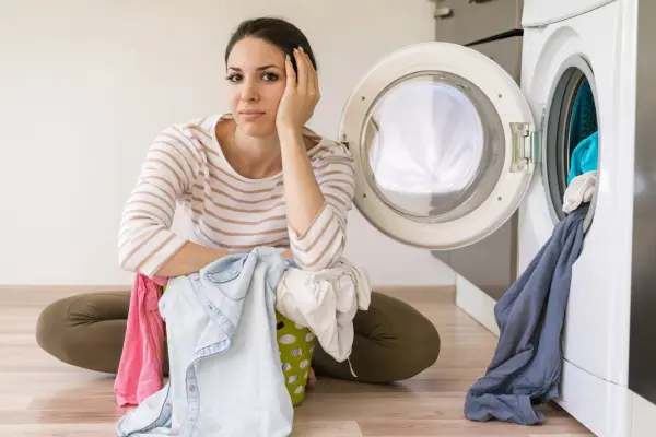máy giặt lên nguồn nhưng không chạy