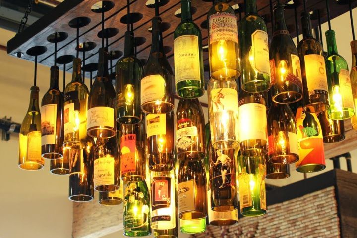 Cách tái chế thủy tinh làm đèn chùm cực đẹp