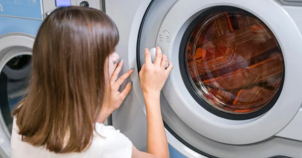 máy giặt lên nguồn nhưng không chạy