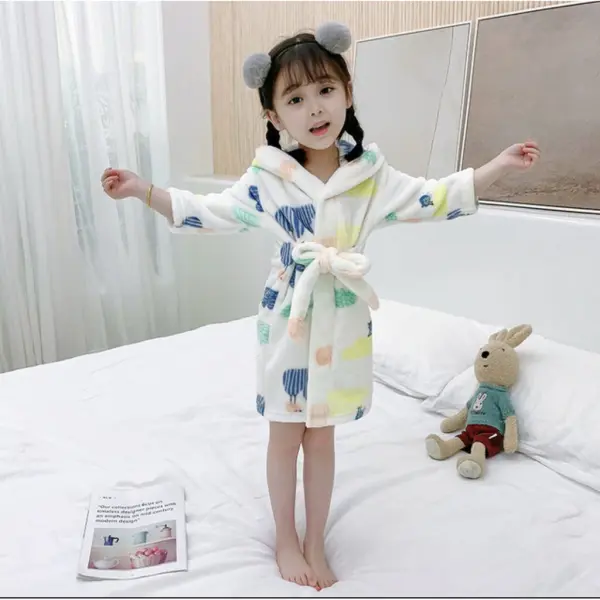 Áo choàng tắm cho bé làm từ chất liệu gì?