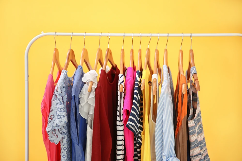 Schimmel en weervlekken uit kleding verwijderen? Bekijk onze tips
