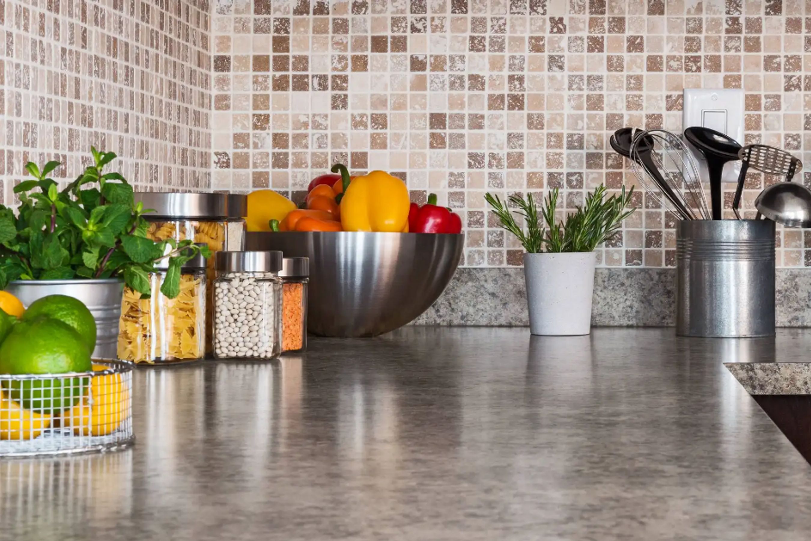 Cómo eliminar los gorgojos de tu cocina - guía paso por paso | Cleanipedia