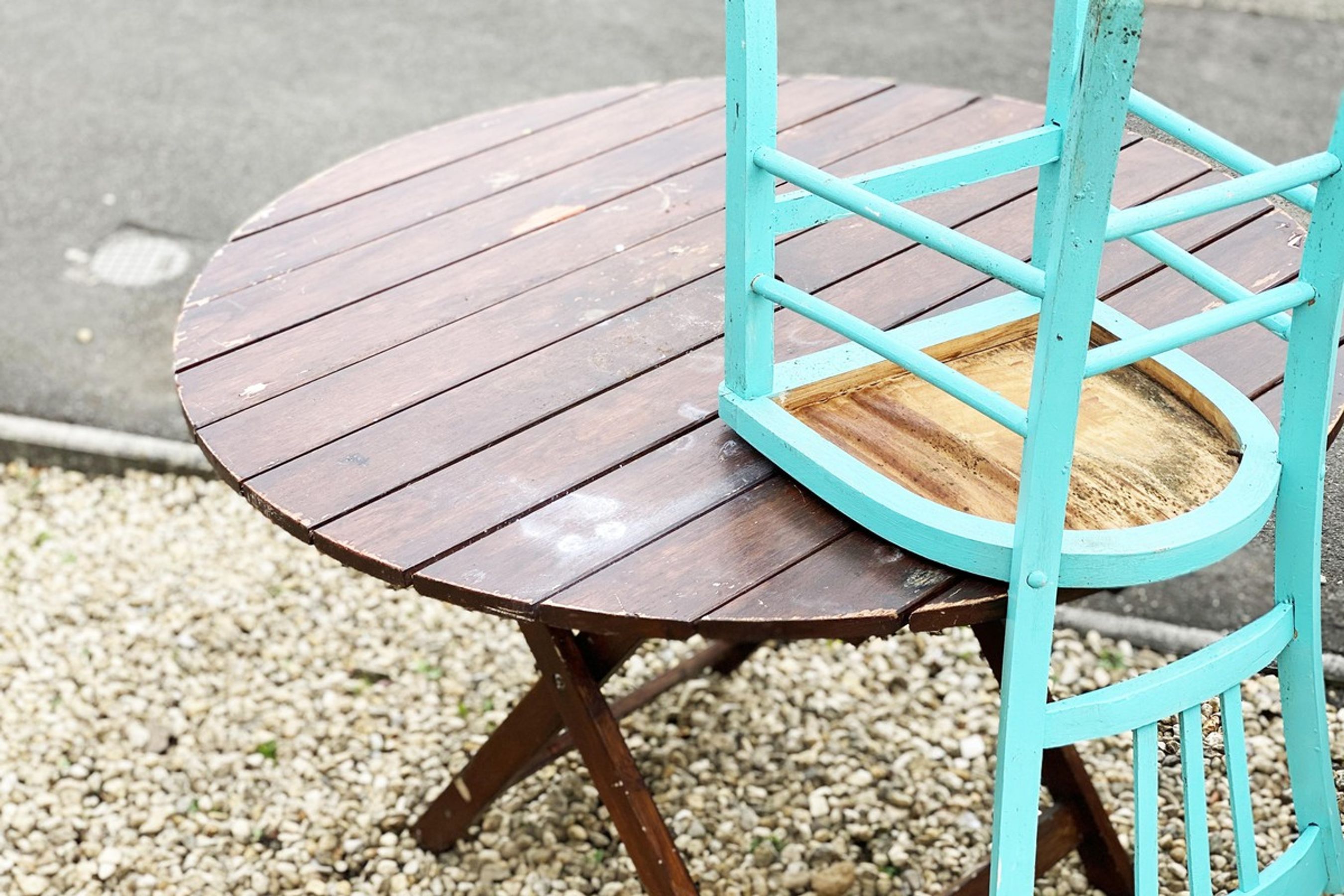 How to get rid of unwanted furniture for free Cleanipedia UK