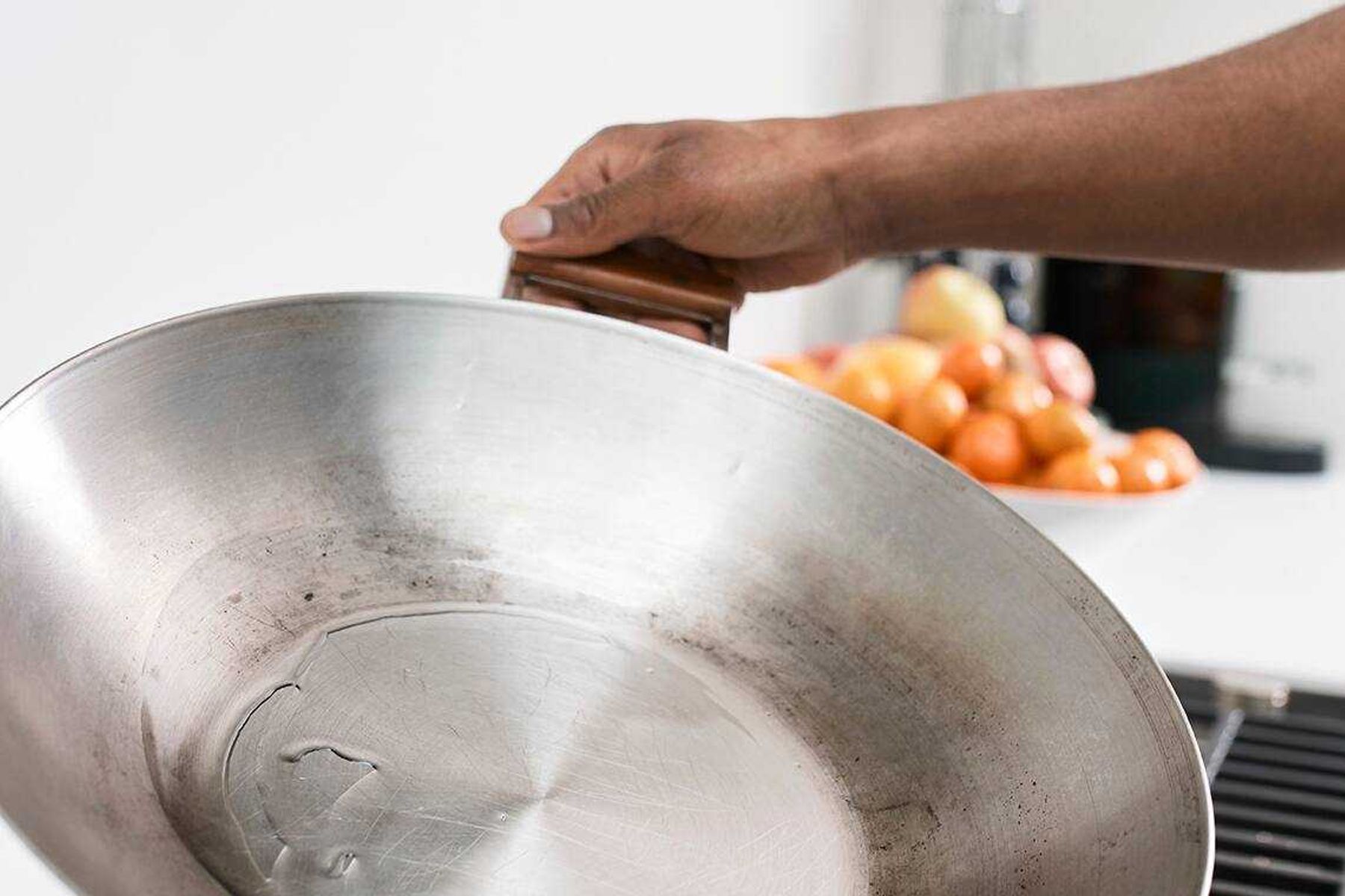 Como arear panela em 5 passos | Cleanipedia
